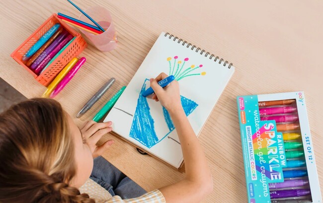 Rainbow Spark Water Crayo