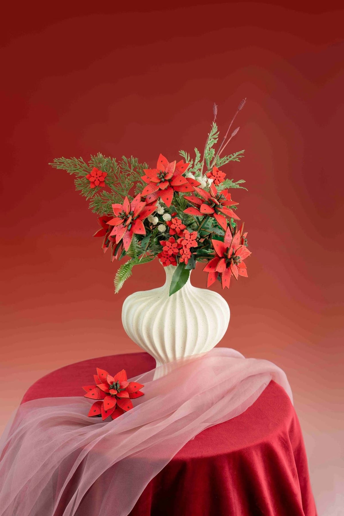 3D Wooden Flower Puzzle: Poinsettia