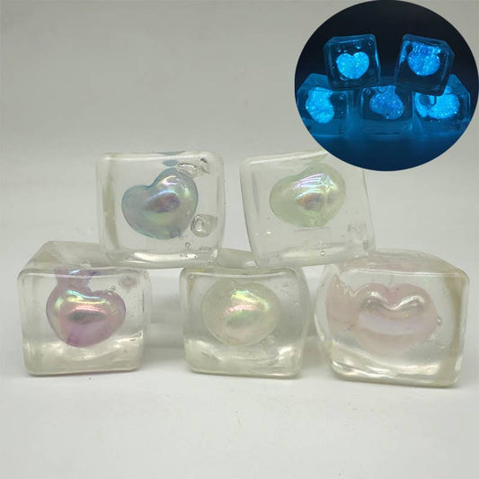 Maltose Luminous Heart Squeeze Toy