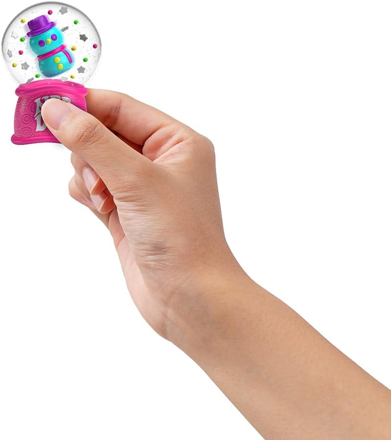 Needohgö¼-½ Squishmas N Snow Globe